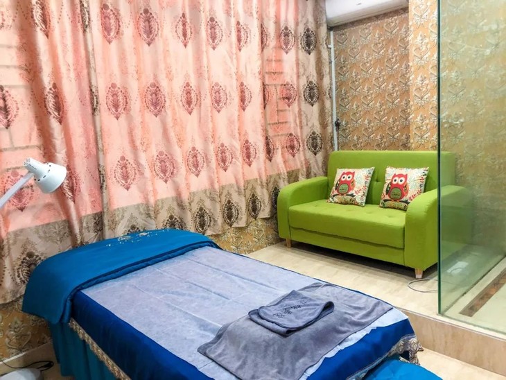 懒人减肥芊铭美院磁灸减肥38元3次两店通用