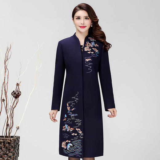 FLO-F187-02秋季新款秋冬重工刺绣民族风女装绣花修身款羊毛呢子大衣羊毛风衣 商品图1