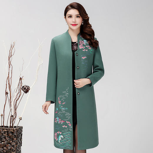 FLO-F187-02秋季新款秋冬重工刺绣民族风女装绣花修身款羊毛呢子大衣羊毛风衣 商品图2