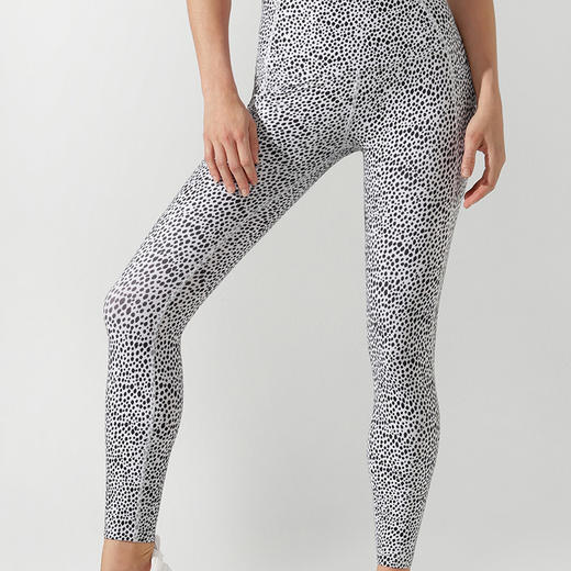 【清仓秒】澳洲Lorna Jane Leo 及踝九分紧身裤 121956（清仓产品，收货7天内支持调货、不退款） 商品图1