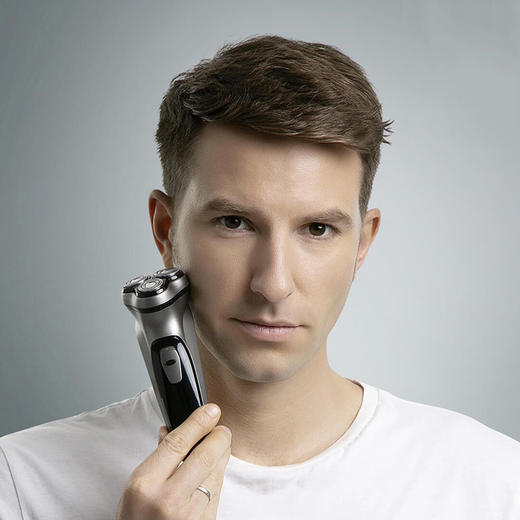 小米映趣剃须刀电动男士刮胡刀水洗智能充电式便携家用旅行胡须刀 商品图4