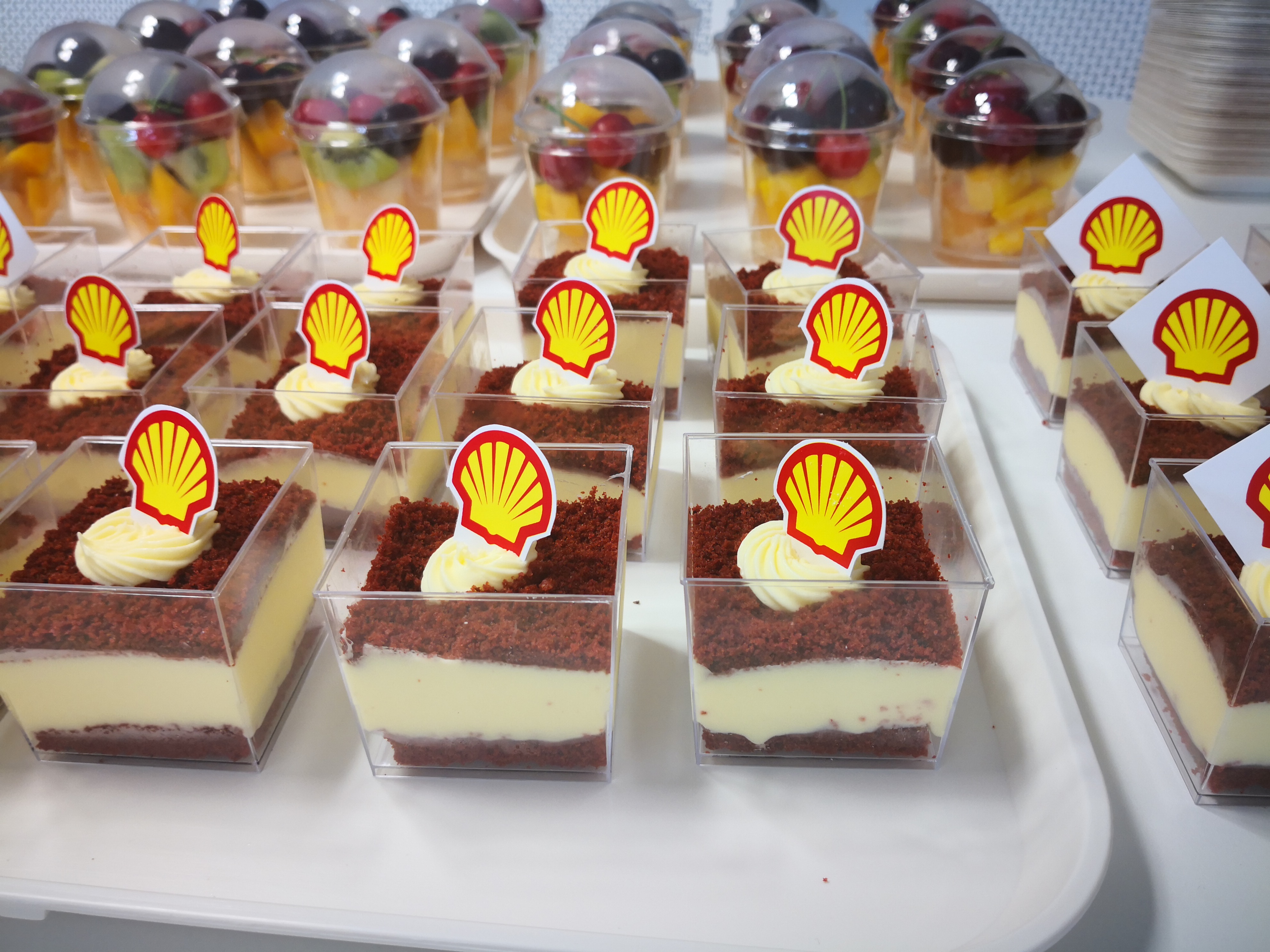 茶歇婚礼甜品台请告知预算私聊哦可以按需搭配哦3000以上人员现场摆台