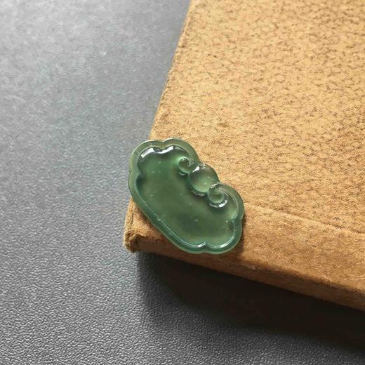 高冰种晴水绿雪花棉翡翠如意 商品图1