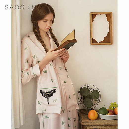 SANGLUO桑罗秋新品长袖睡衣套装 印花小猫刺绣桑蚕丝两件套女 商品图2