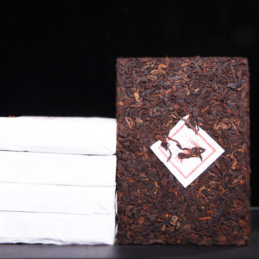 吉顺号普洱熟茶2013年普洱方砖口粮茶叶五年陈茶老茶500克*2片 商品图1