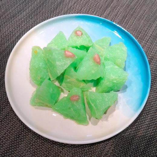 刺瓜糕约半斤份整条不切