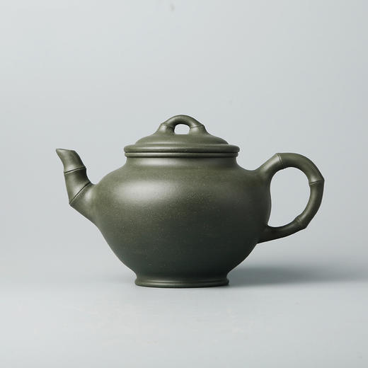 功夫茶具.宜兴名家手工紫砂壶.原矿民国绿笑樱竹节壶 商品图1