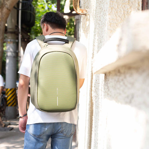 XDDESIGN防盗背包﻿Bobby Hero双肩出差旅行商务电脑包 商品图3