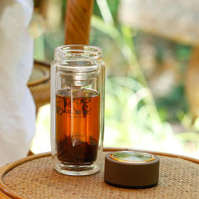 办公杯.大号变形水晶办公杯