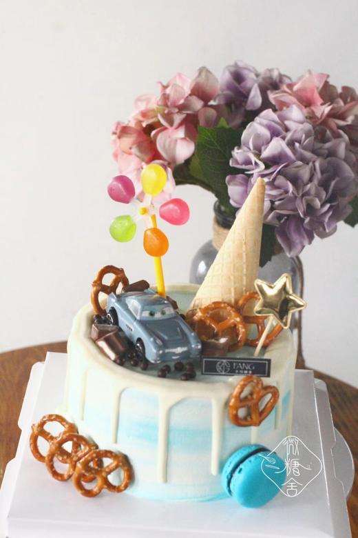 卡通飞机汽车装饰蛋糕 商品图0