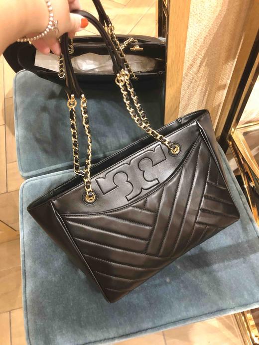 限时折扣！Tory burch 哑光羊皮链条挎包 商品图1