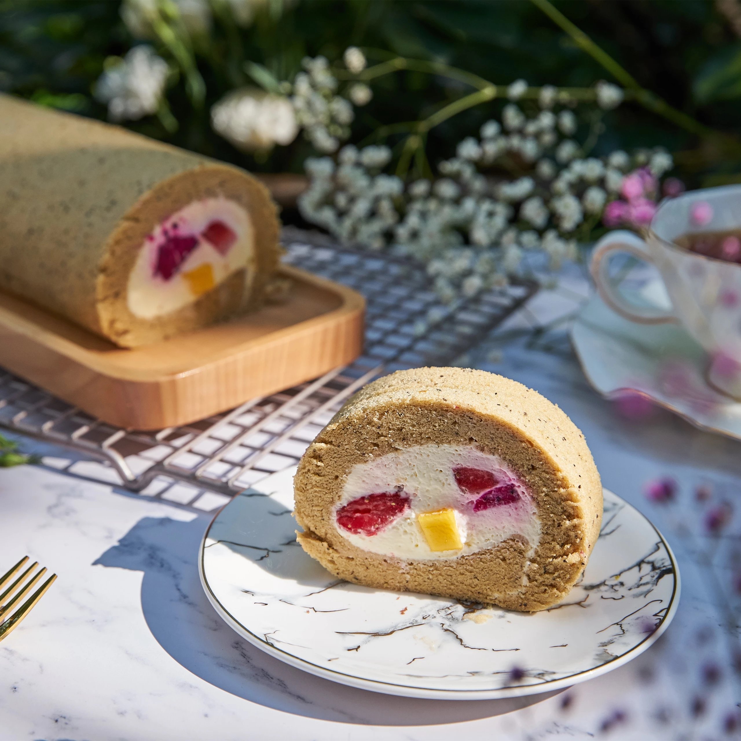 伯爵红茶缤纷水果蛋糕卷（需要提前1天下单满138元限定区域包送）