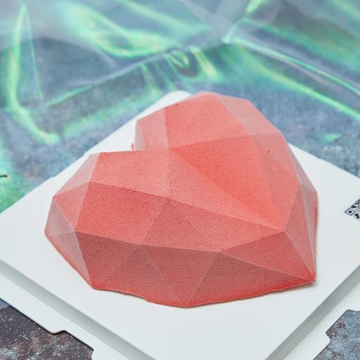 法式草莓慕斯蛋糕（此款蛋糕需要提前24小时预订） 商品图0