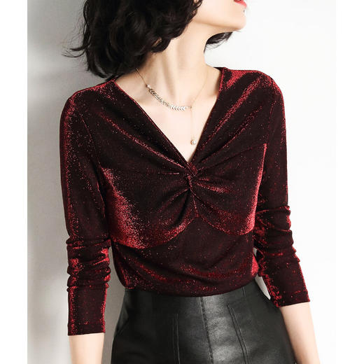 丁摩 新款轻奢复古风亮丝v领金丝绒打底衫女秋季内搭长袖上衣19-178DJ99240531 商品图2