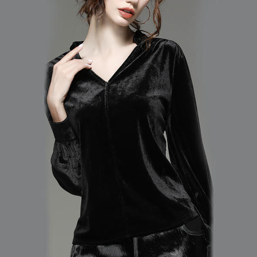 丁摩 新款金丝绒上衣女打底衫秋季复古V领时尚宽松洋气气质长袖T恤19-175DB149240531 商品图1