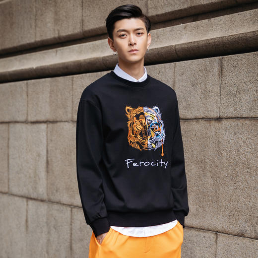 港风男装秋冬加绒加厚卫衣 宽松刺绣情侣上衣外套 商品图8