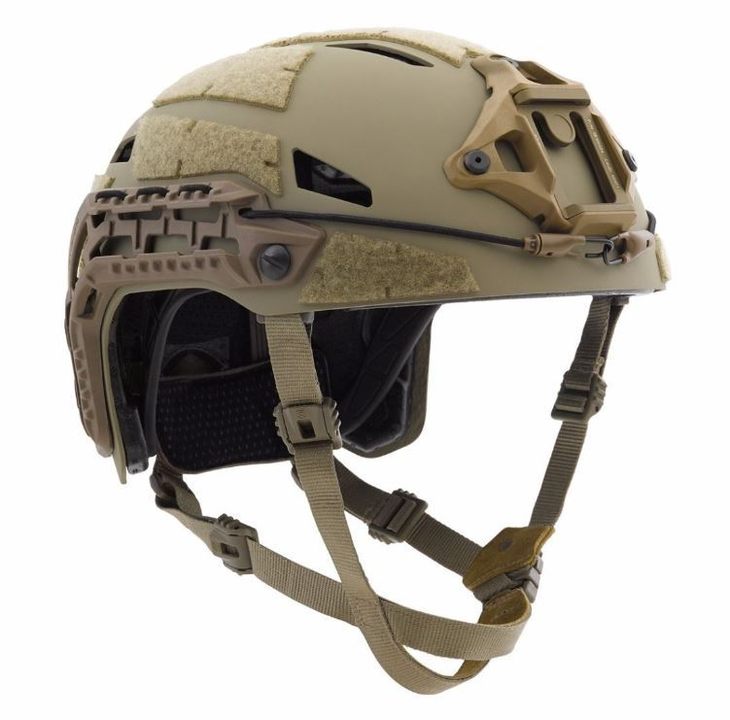 轻量模块化复刻revision战术头盔