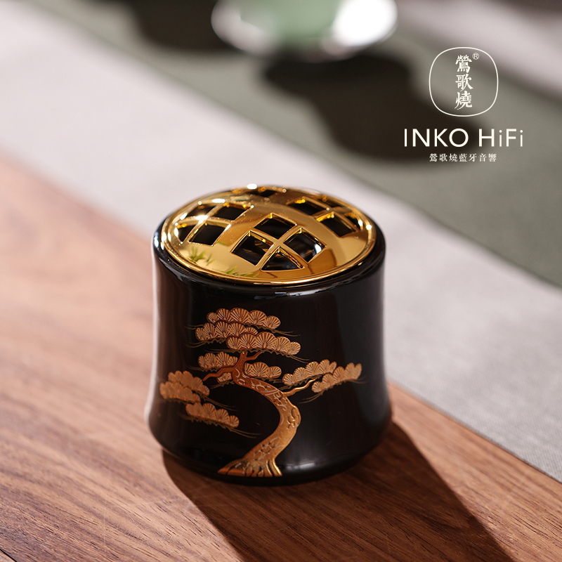 【莺歌烧旗舰店】 黑底金苍松 蓝牙音箱