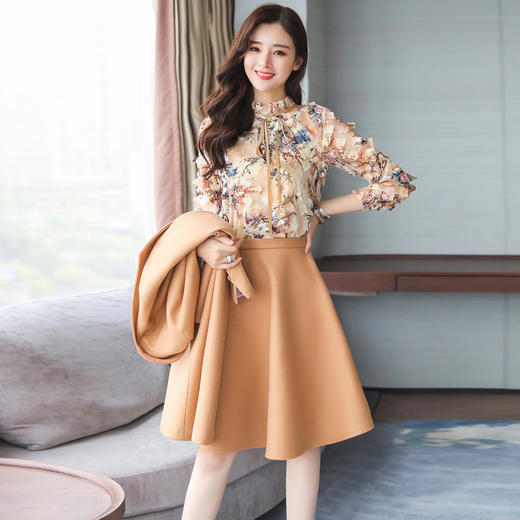CQ-XPH8A9秋季新款气质修身显瘦甜美长袖中长款套装 商品图3