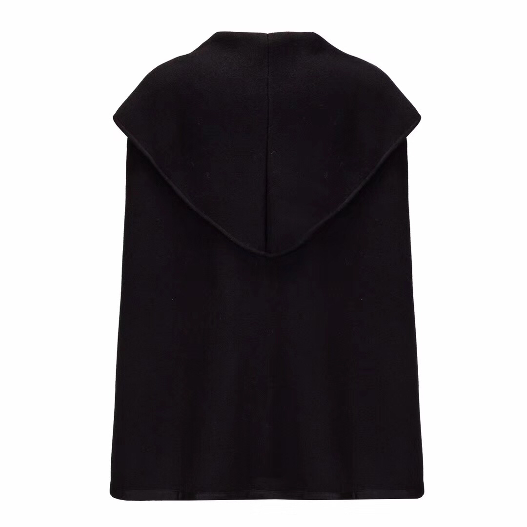 纯黑色斗篷外套 9010291