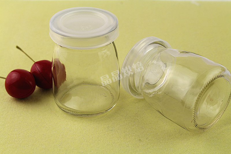 迷你小奶瓶 布丁瓶 酸奶瓶 果冻杯 调料罐带盖100ml/200ml  两种规格可选