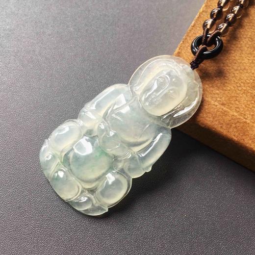 高冰种飘阳绿翡翠大观音 商品图1