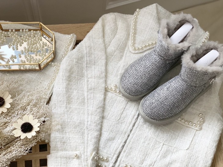 点此购买ugg女款小香风雪地靴美130424