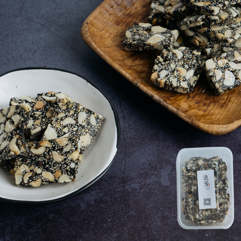 黑芝麻花生酥 /花生酥/牛皮糖