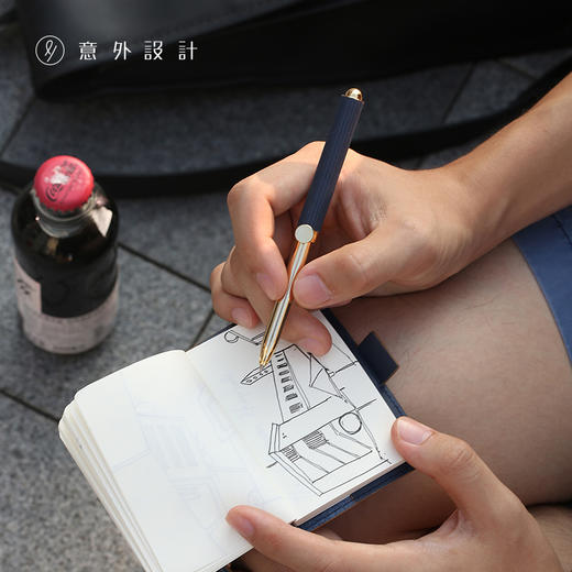 意外设计 【 情人节限定】小写礼盒 （签字笔+本子） 情人节限定 精美礼赠【不支持储值与微信合并支付】 商品图4