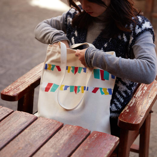 醍醐 藏地印象 五彩拉萨 经幡 帆布袋 商品图2