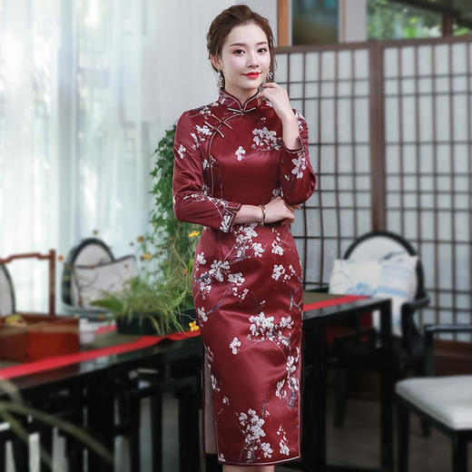 复古中国风,修身夹棉旗袍xgt-q9485