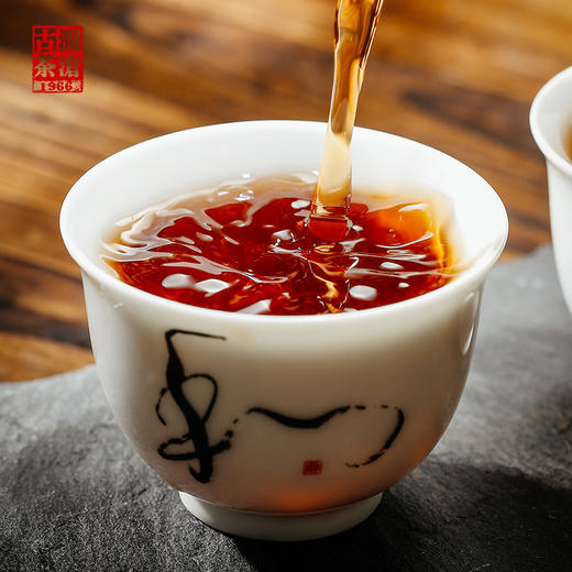 澜沧古茶2014年0085大饼普洱茶熟茶景迈古树云南七子饼357g*7 商品图1