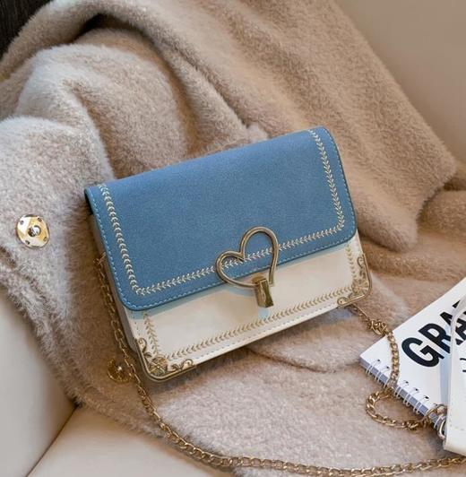 女包时尚新款包包女可爱单肩斜挎女包磨砂锁扣链条小方包绣线