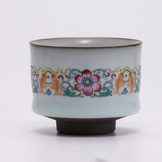 功夫茶具.珐琅彩主人杯单杯.手绘粉彩双鱼戏莲 商品图0