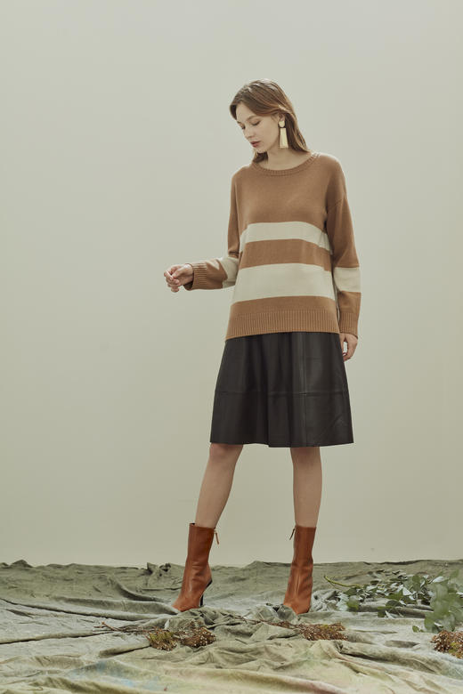 圆领条纹撞色羊绒女套衫 SJF91W177N 商品图2