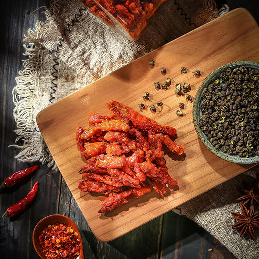 黔南贵定【香酥辣】250g/瓶*2瓶  省内包邮  香酥可口 家乡特色 可以当零食吃的辣椒 商品图3