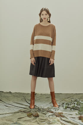圆领条纹撞色羊绒女套衫 SJF91W177N