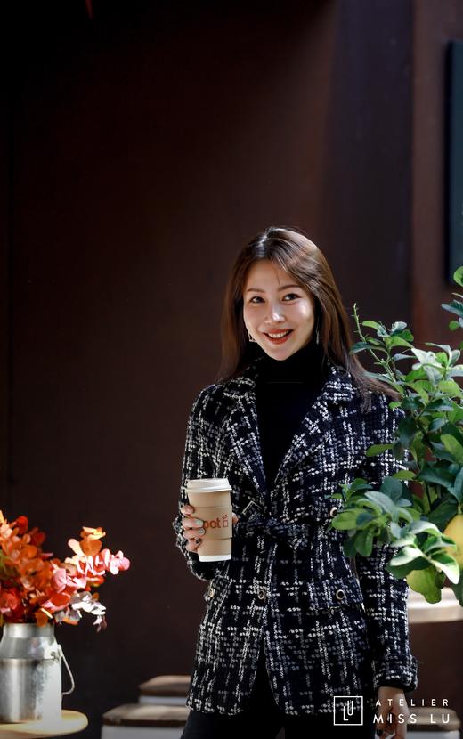 AtelierMissLu / Maisei-黑白粗呢格收腰翻领外套 商品图3