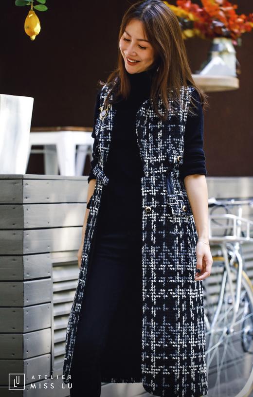 AtelierMissLu / Odete-黑白粗呢格修身长马甲 商品图5