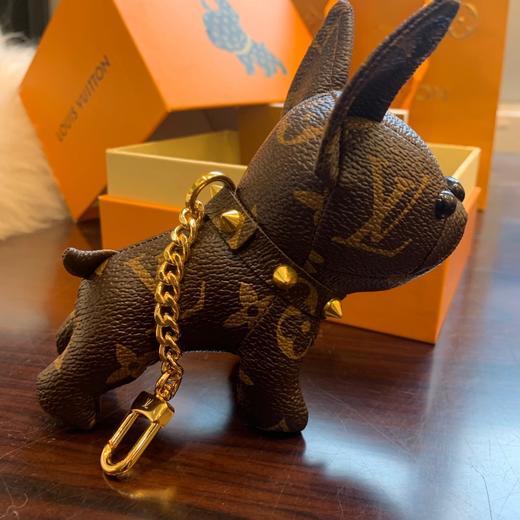 lv小狗挂件