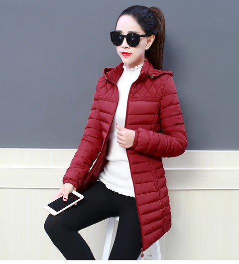 妈妈棉服短款大码棉服女220斤胖mm女士棉衣冬反季特卖棉服女加厚