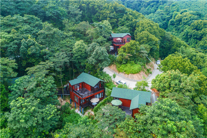 【地址】清远山其洞旅游度假村【景区热线】0763-3886531清远特搜商城