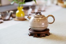 台湾名家 廖国华 嫩白壶