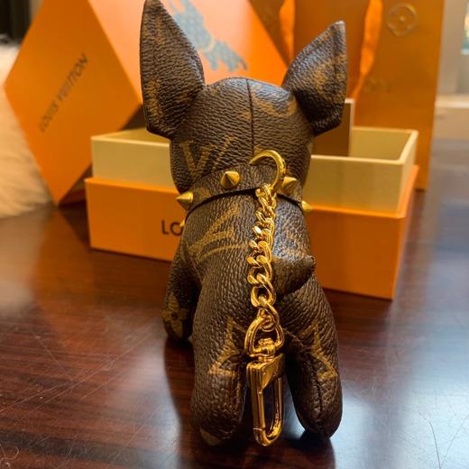 lv小狗挂件