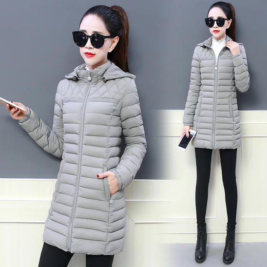 妈妈棉服短款大码棉服女220斤胖mm女士棉衣冬反季特卖棉服女加厚