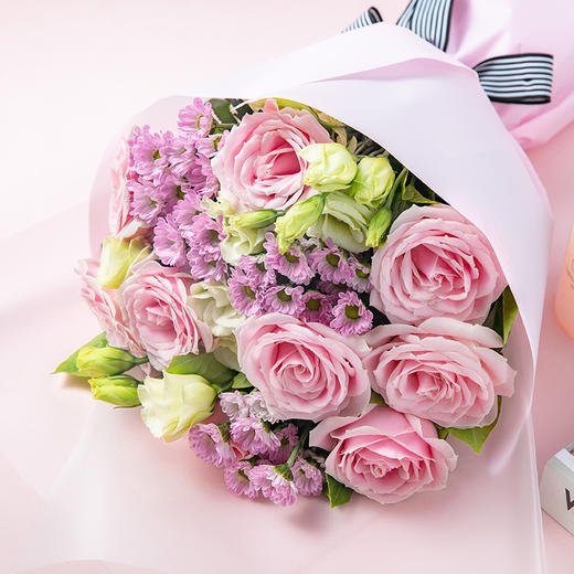 【鲜花套餐需提前1天预订】全心全意蛋糕2磅+幸福久久/初见鲜花/馨语馨愿鲜花（武汉） 商品图3