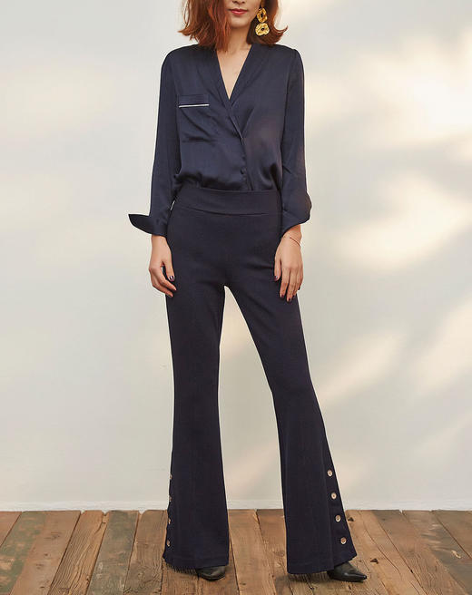 TYNVIE 金扣装饰喇叭裤 商品图0