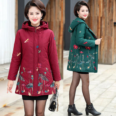 YCE	1313-8870老年人绣花棉袄女冬装新款妈妈棉衣短款厚中年女秋冬羽绒棉服外套 商品图2