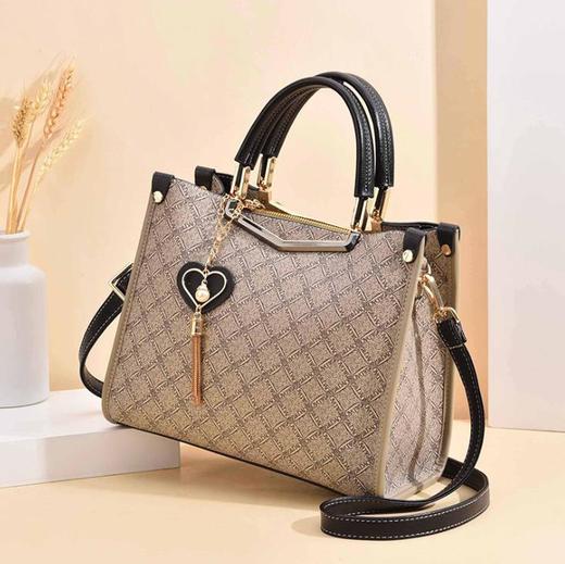 【服饰鞋包】中年女士包包秋冬百搭手提包妈妈斜挎大包 商品图0