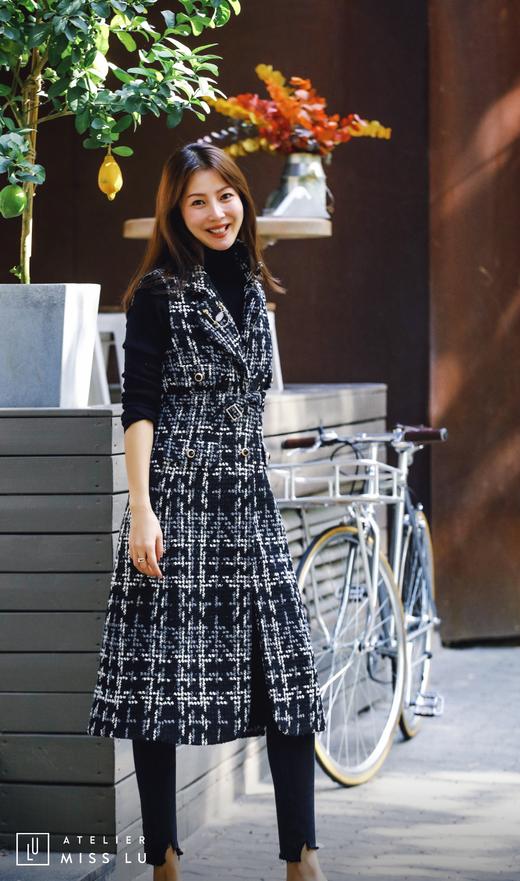 AtelierMissLu / Odete-黑白粗呢格修身长马甲 商品图0